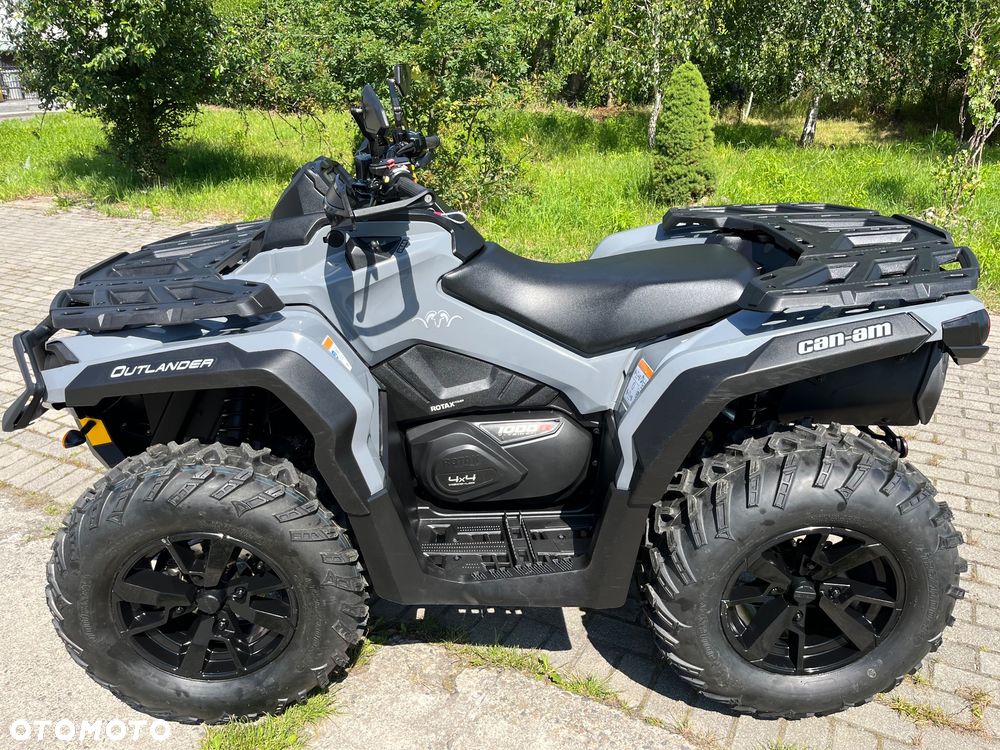 Can-Am Outlander - 1