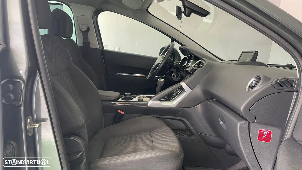 Peugeot 3008 1.6 e-HDi Active 2-Tronic - 9