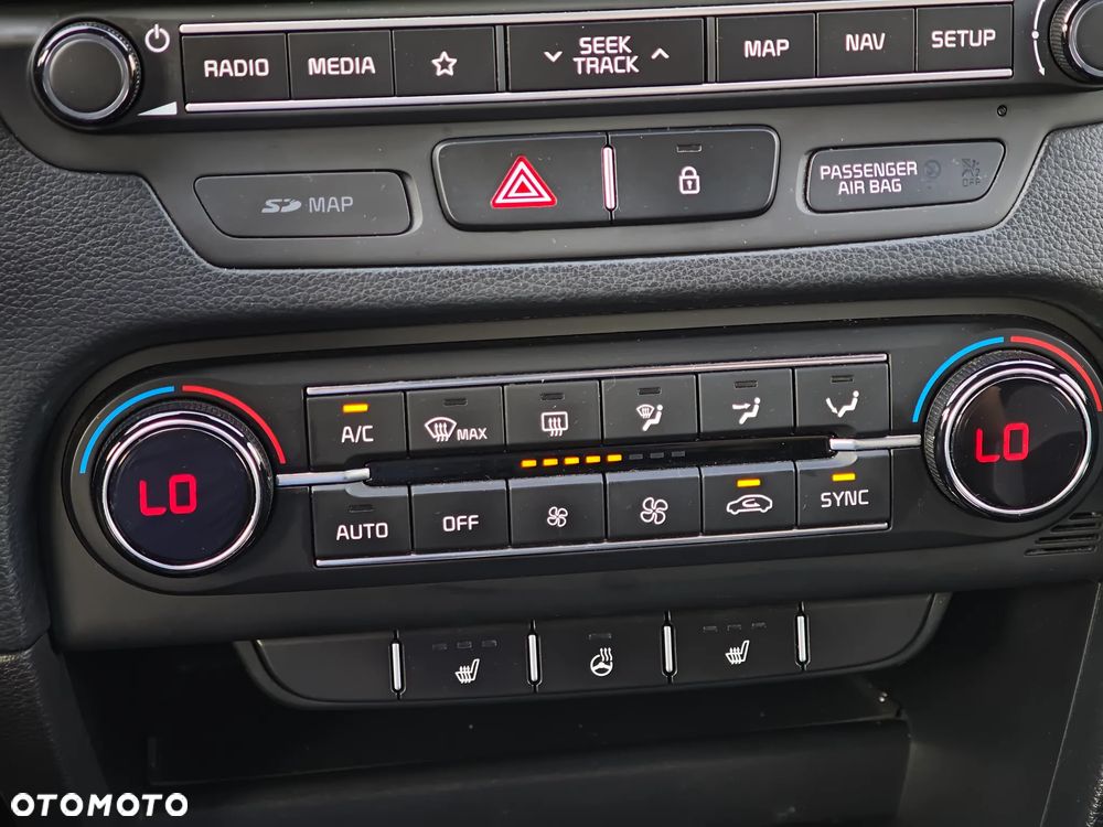 Kia ProCeed 1.4 T-GDI GT Line DCT - 23