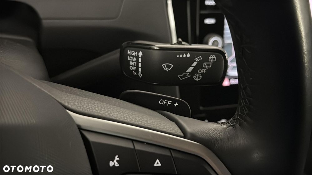 Volkswagen Passat 2.0 TDI EVO Business DSG - 27