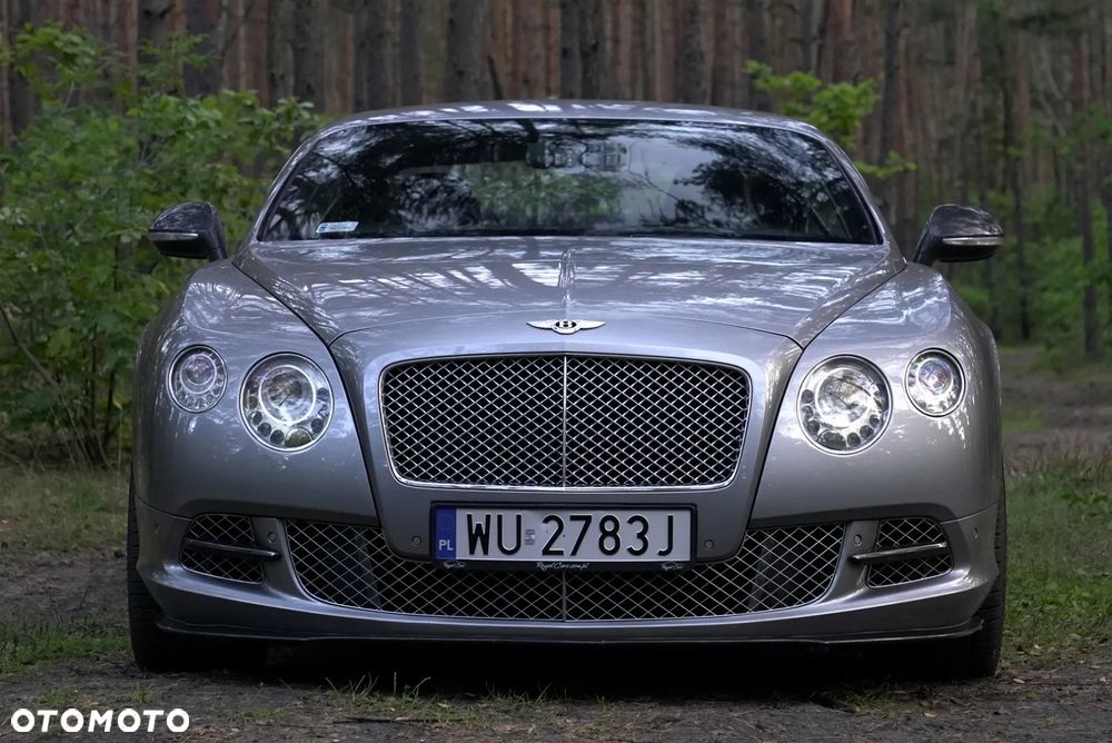 Bentley Continental GT - 11