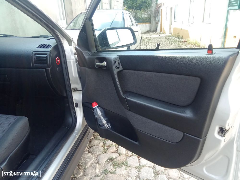 Opel Astra - 7