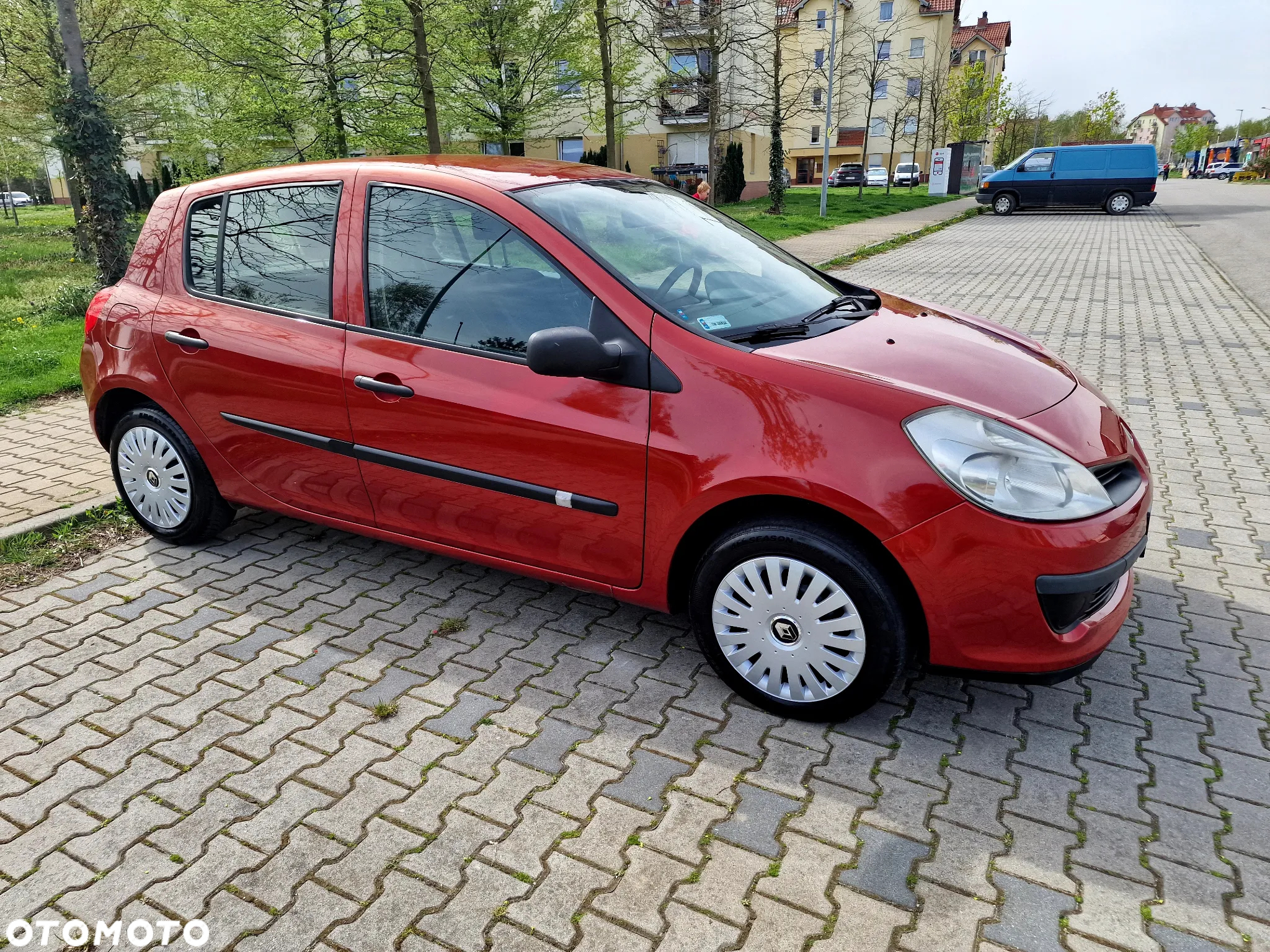 Renault Clio - 10