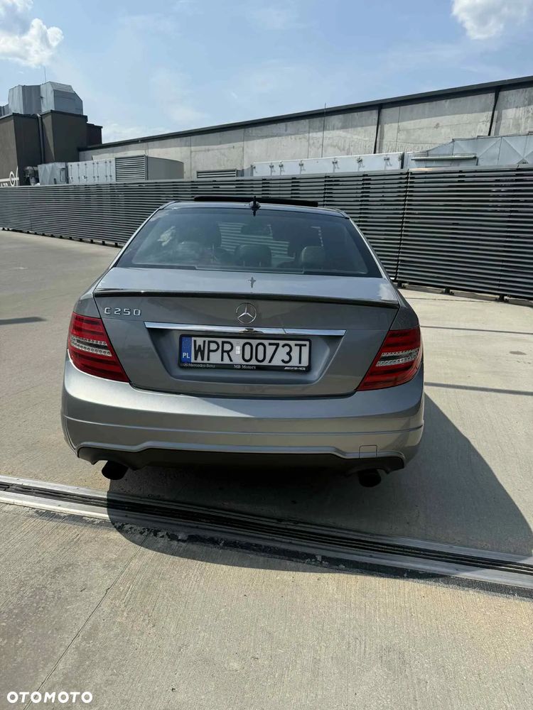 Mercedes-Benz Klasa C 250 T (BlueEFFICIENCY) 7G-TRONIC - 5