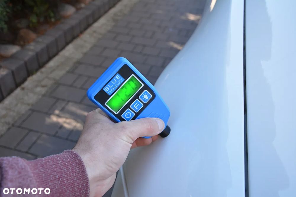 BMW Seria 3 318d DPF Edition Exclusive - 30