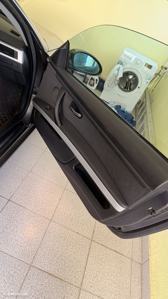 BMW 320 d Coupe - 7