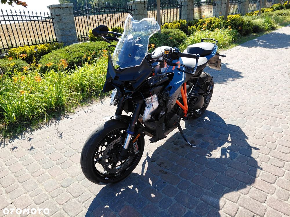 KTM Super Duke - 1