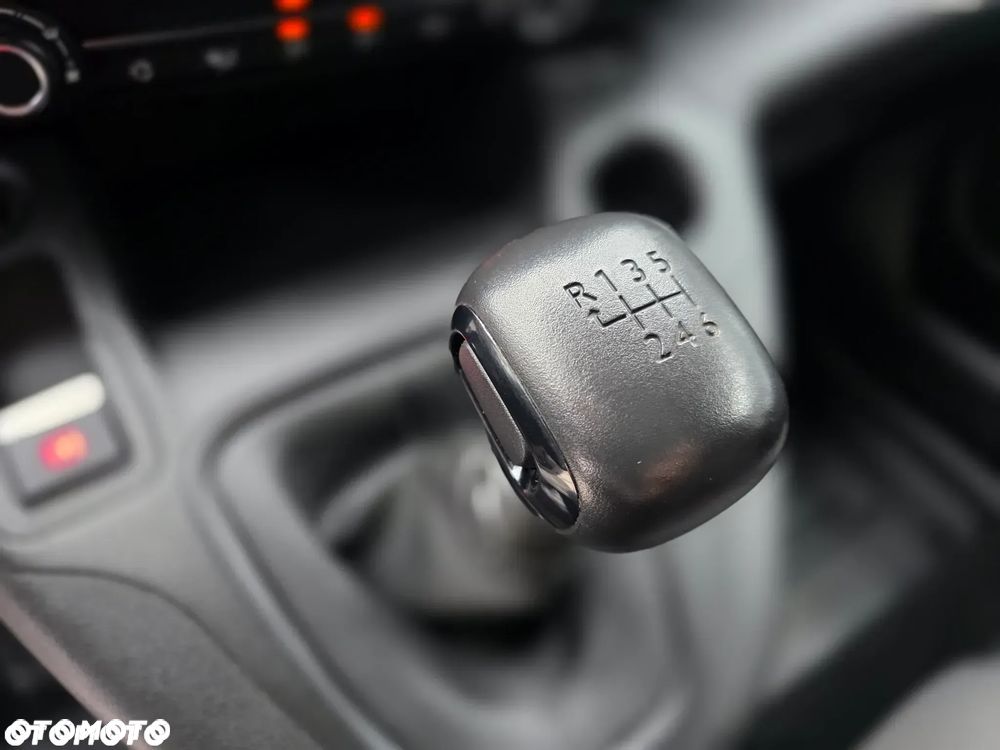 Toyota Proace City 2.0t 1.5 D-4d 100KM  Furgon Blaszak BEZWYPADKOWA z Polskiego Salonu I Pierwszy i Jedyny Właściciel I Pełna Faktura Vat 23% - 20