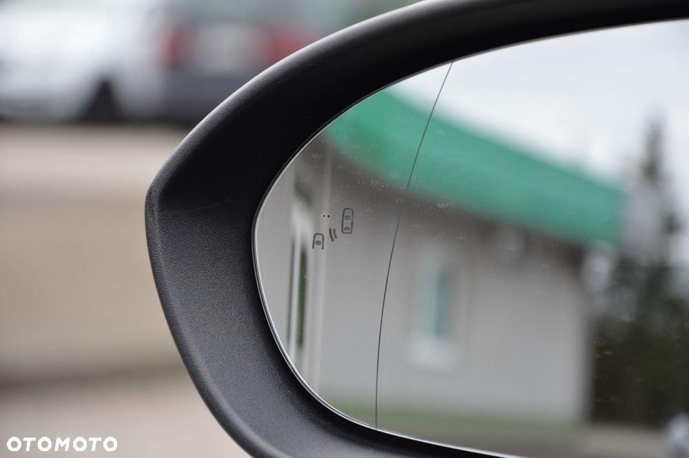 Opel Astra 1.4 Turbo Innovation - 32