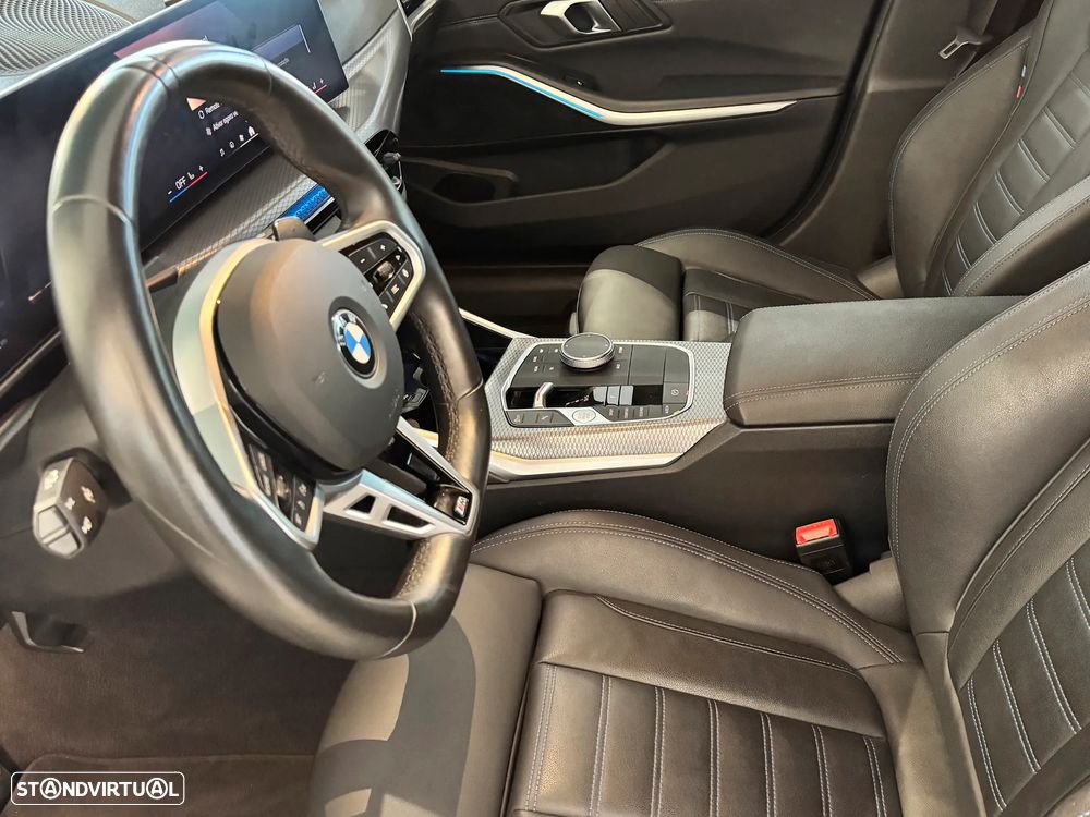 BMW 320 d Touring Pack Desportivo M Auto - 8