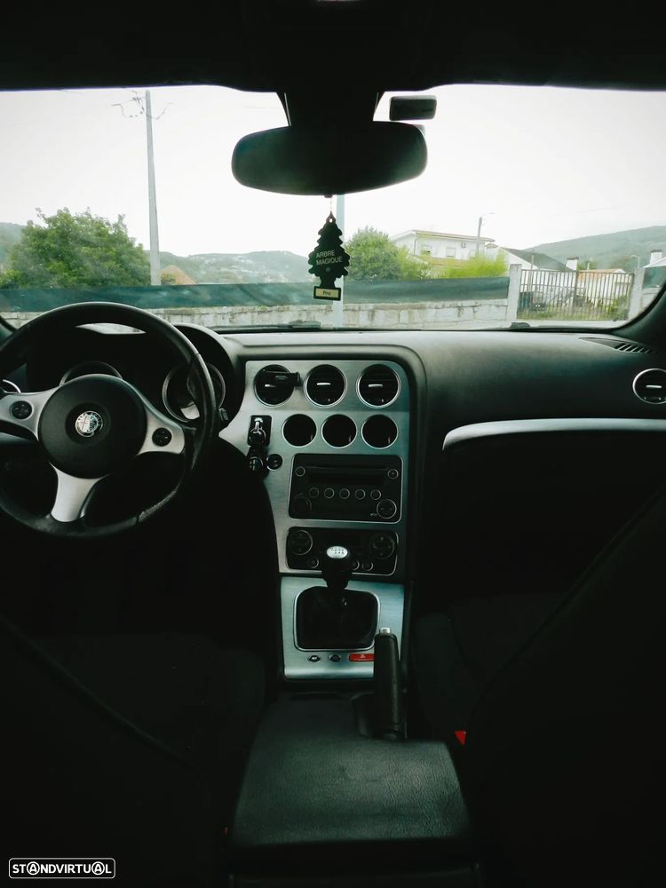 Alfa Romeo 159 Sportwagon 2.0 JTDm Distinctive - 5