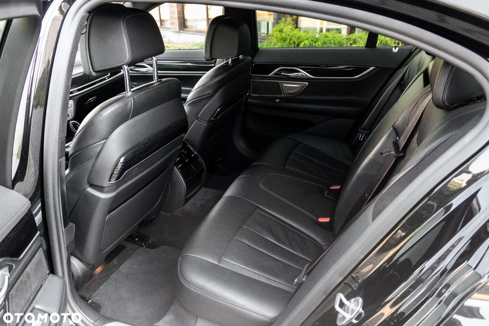 BMW Seria 7 730d xDrive sport - 34