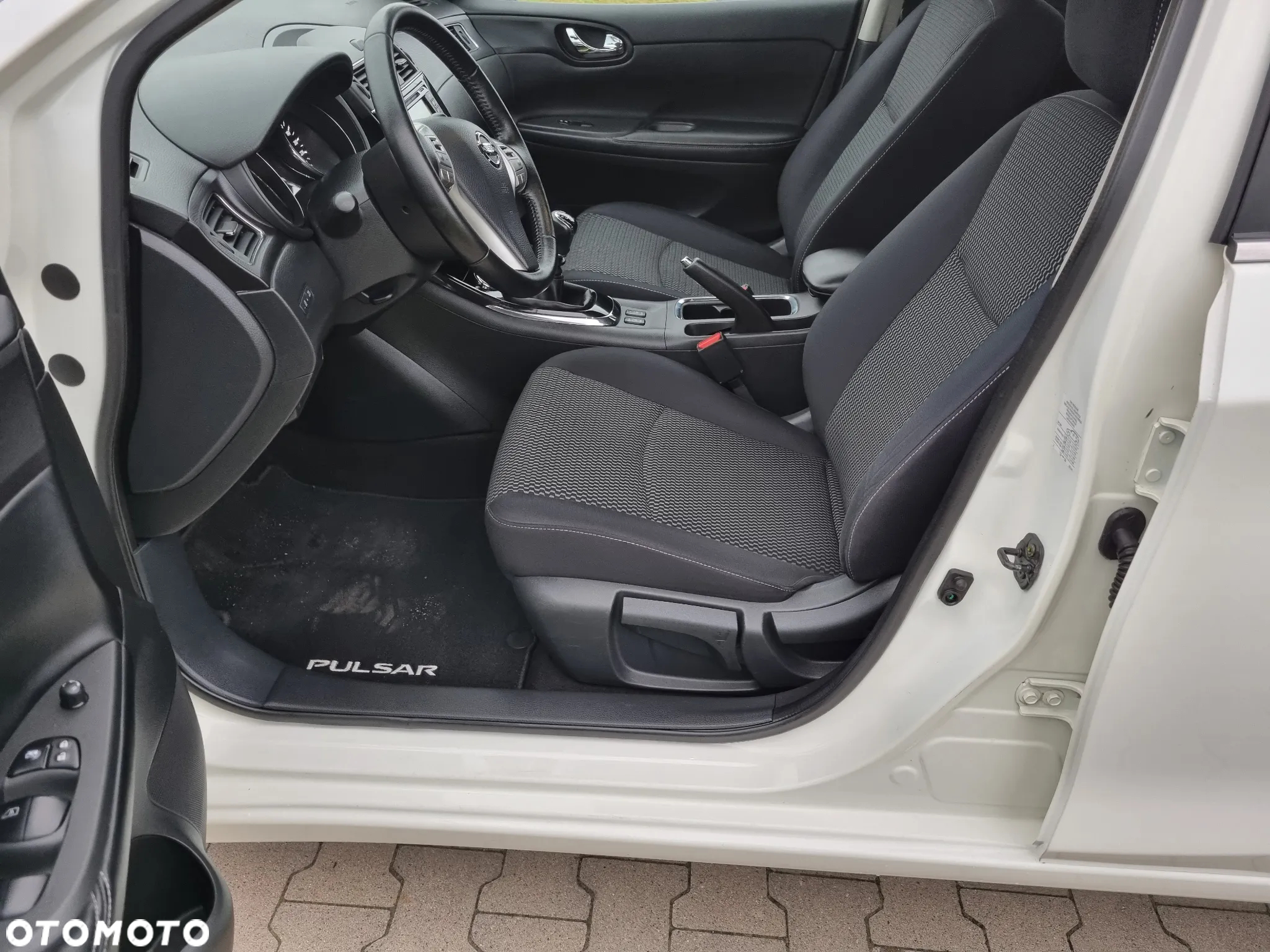 Nissan Pulsar 1.5 dCi N-Vision - 19