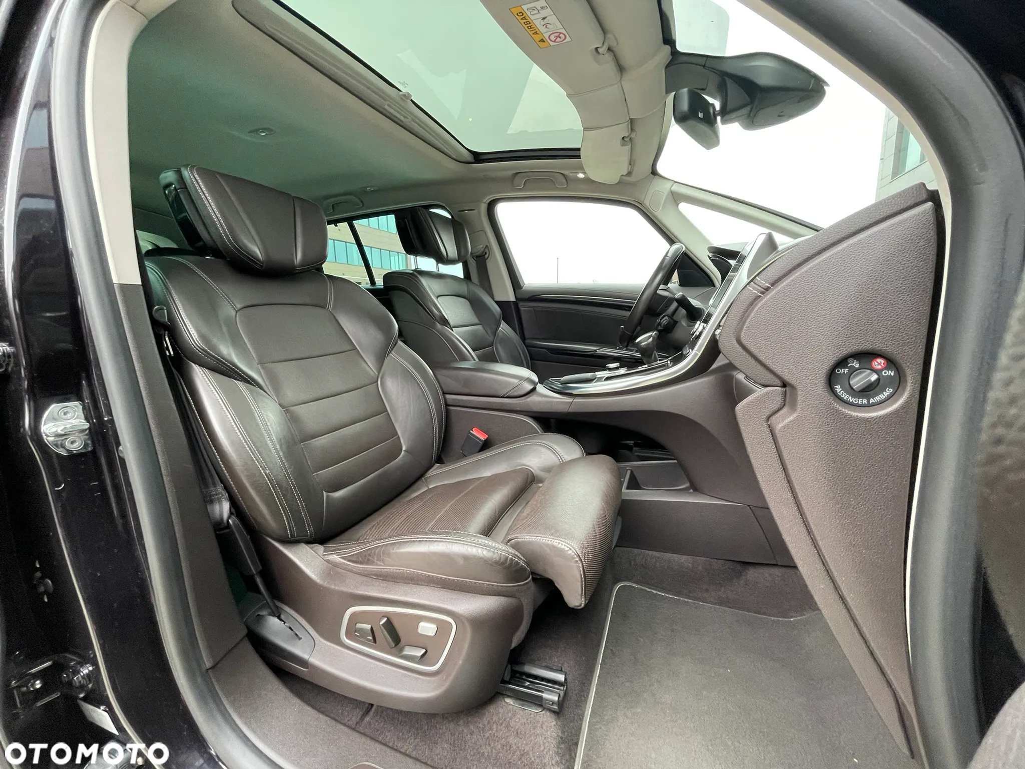 Renault Espace 1.6 dCi Energy Initiale Paris EDC - 30
