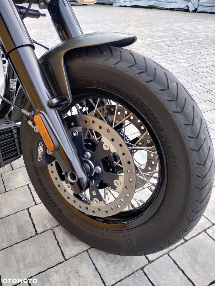 BMW R - 22