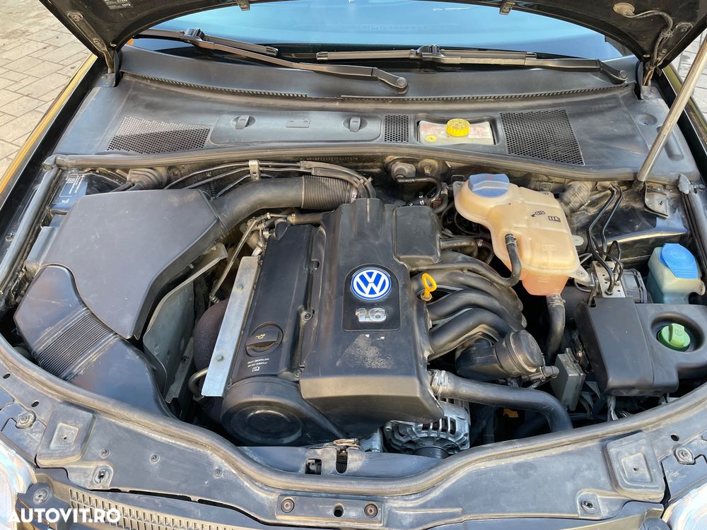 Volkswagen Passat Variant 1.6 Basis - 13