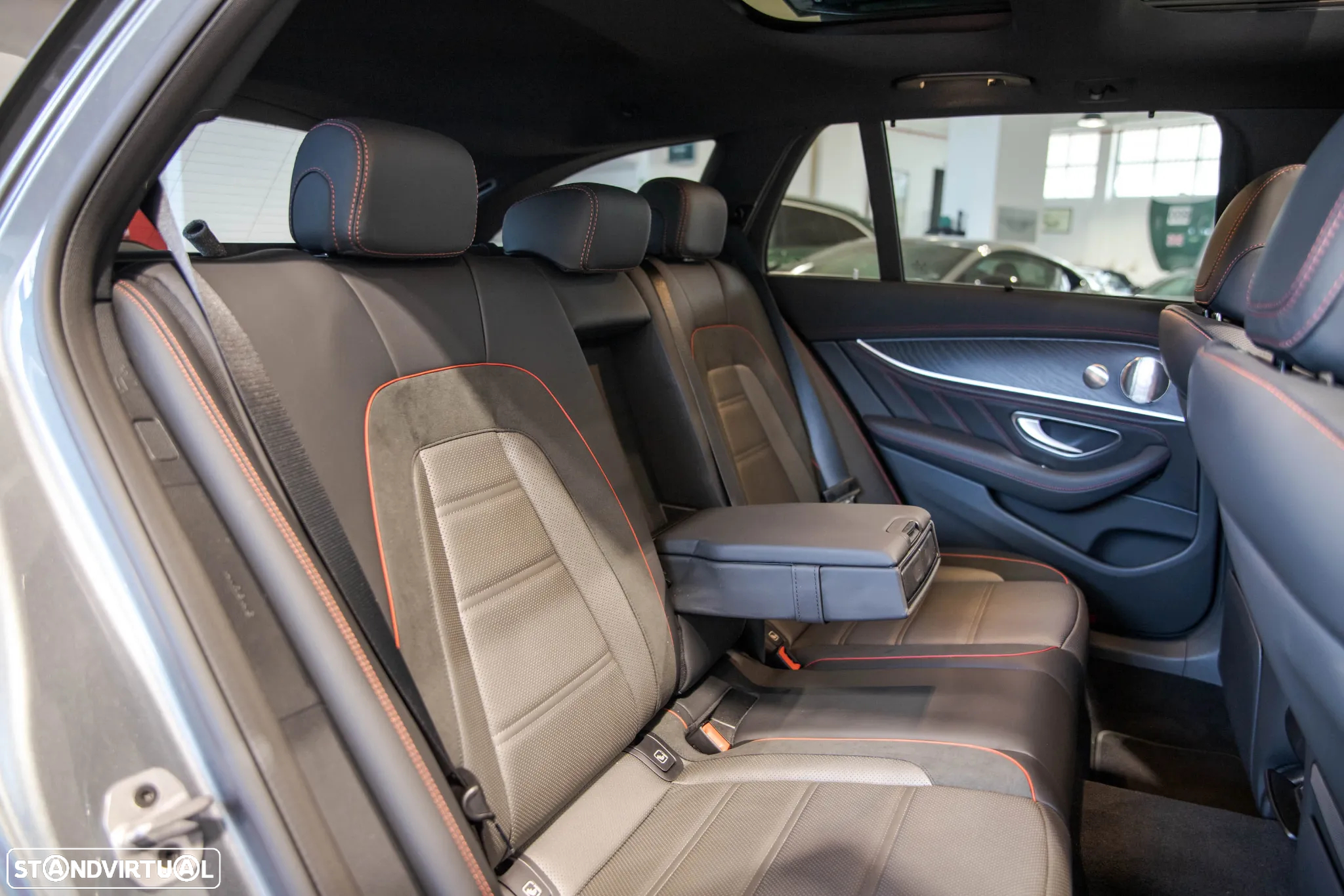 Mercedes-Benz E 53 AMG 4Matic+ - 24