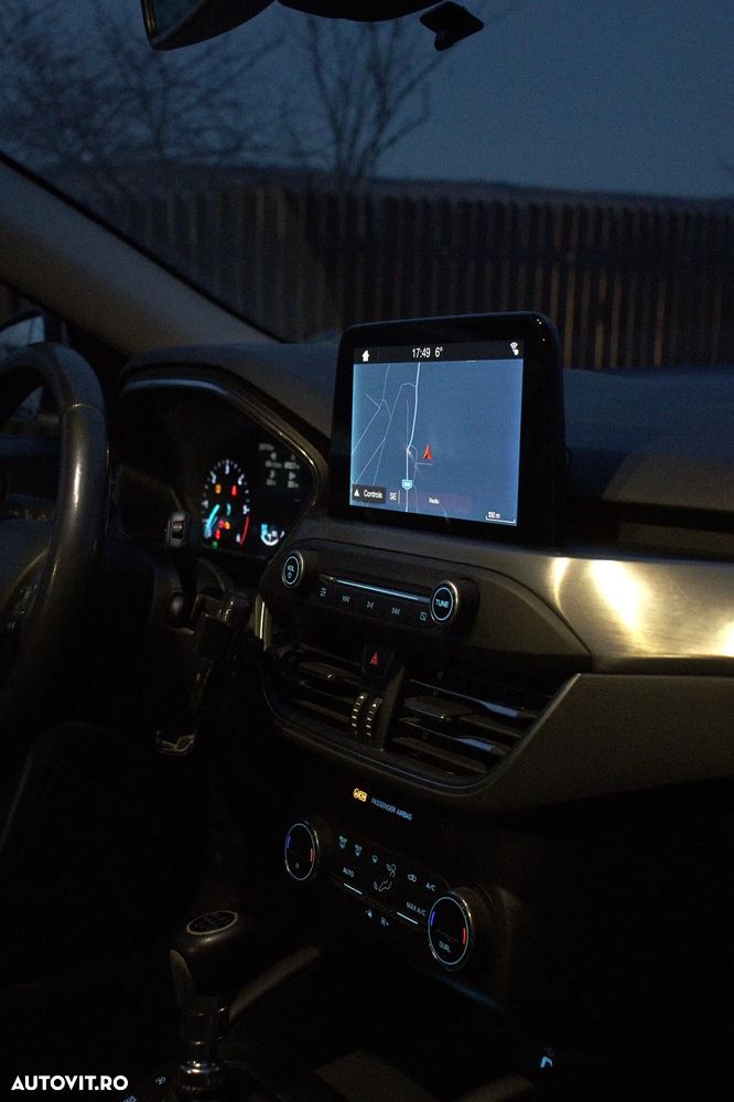 Ford Focus 1.5 EcoBlue Titanium Business - 12