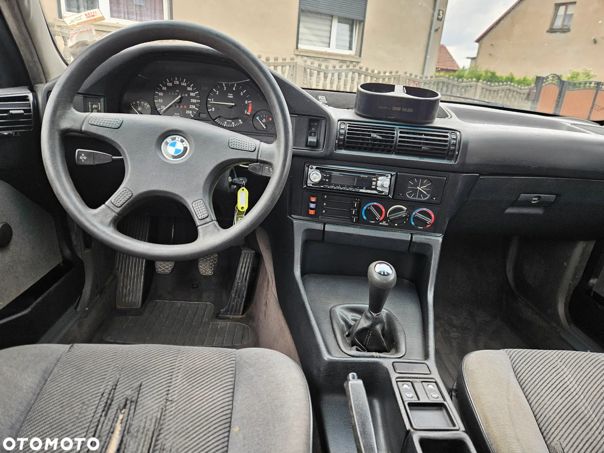 BMW Seria 5 520i - 15