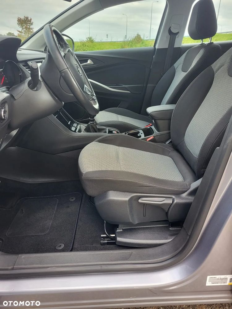 Opel Grandland X - 19
