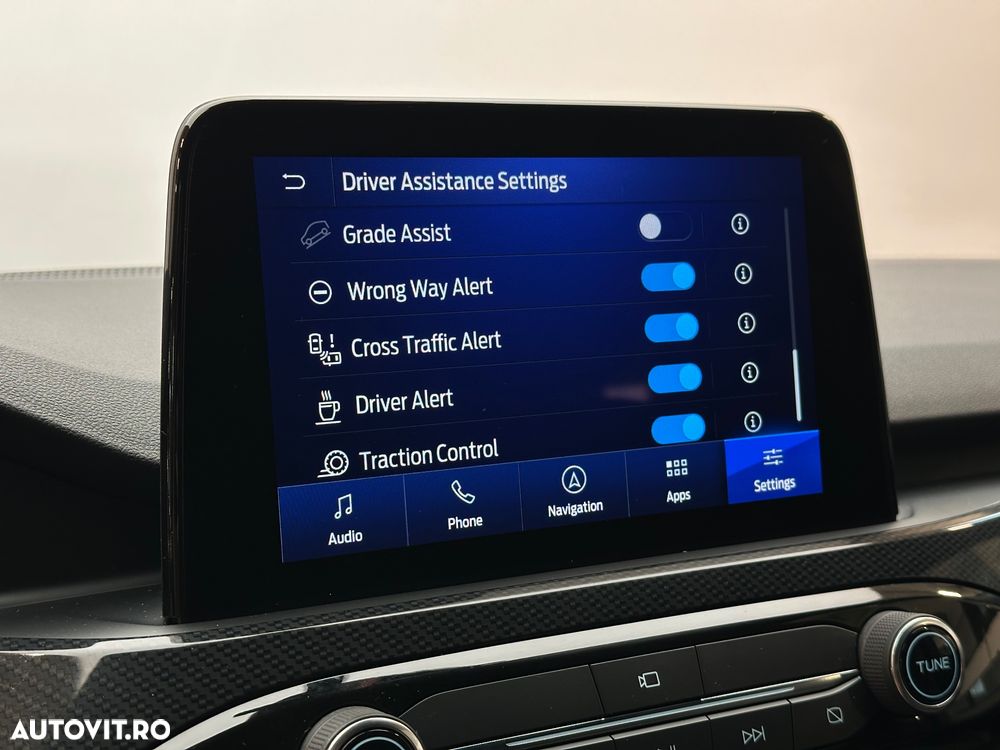 Ford Kuga 2.5 Duratec FHEV ST-LINE - 18