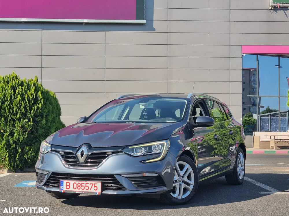 Renault Megane TCe 115 GPF LIMITED - 10