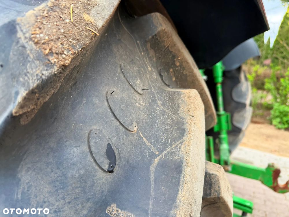John Deere 6125R - 24