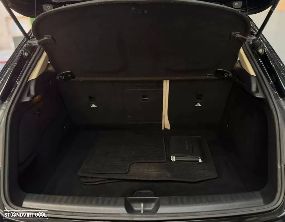 Mercedes-Benz GLA 200 (CDI) d 7G-DCT Urban - 18