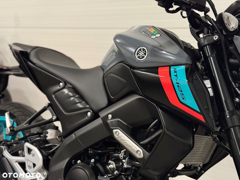 Yamaha MT - 16