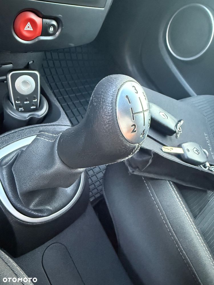 Renault Clio 1.2 16V All Inclusive - 28