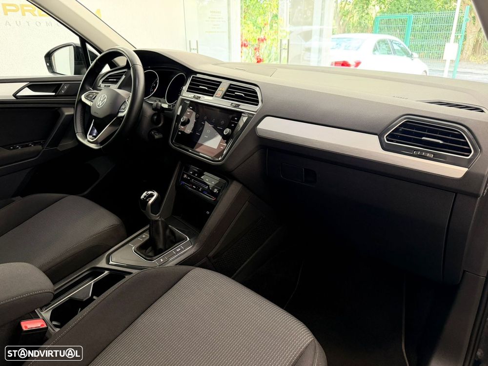VW Tiguan 1.5 TSI Confortline - 11