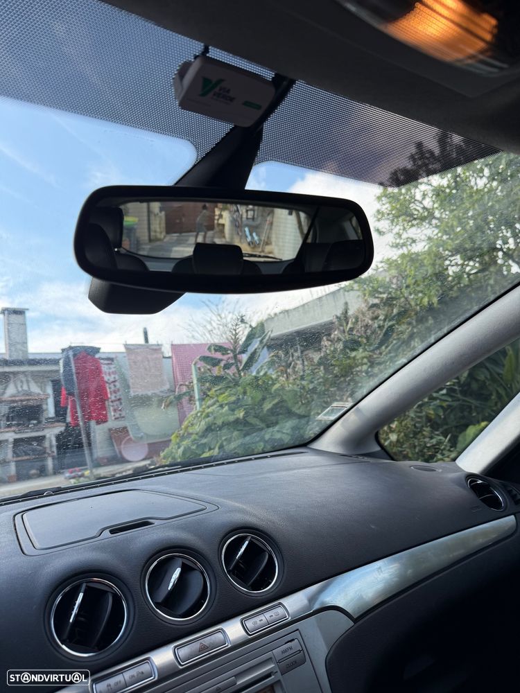 Ford S-Max 2.0 TDCi Titanium 7L - 16