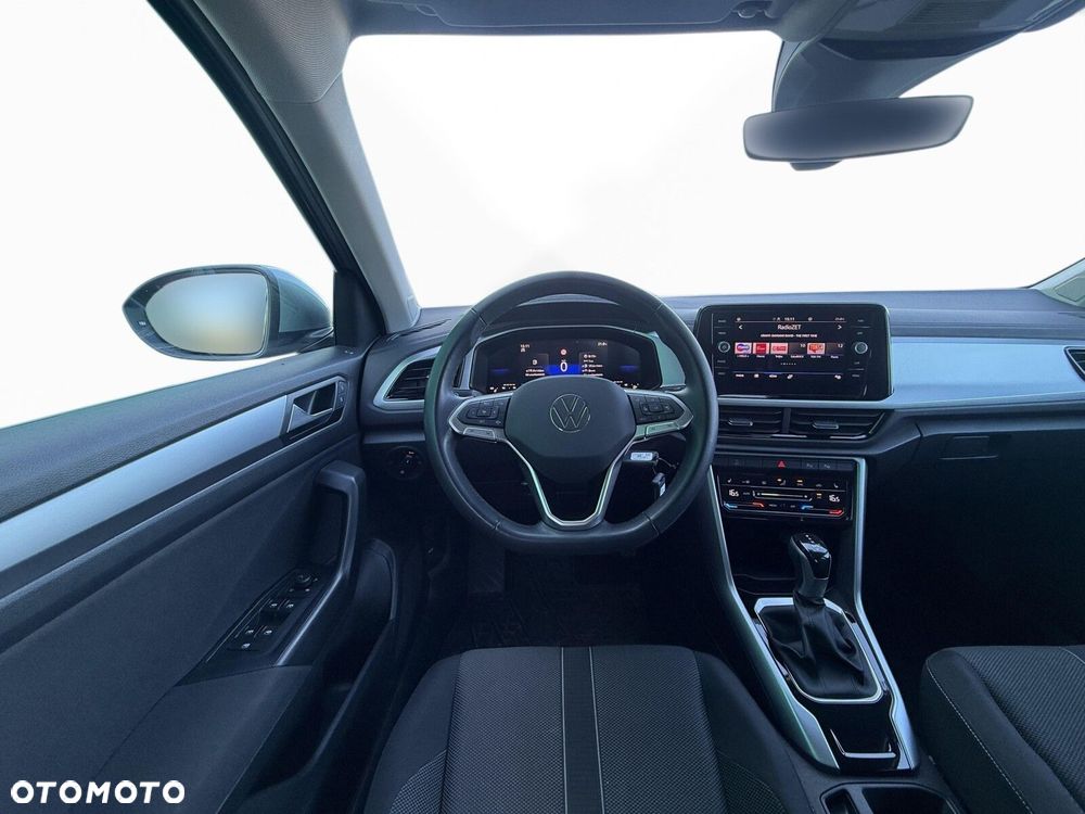 Volkswagen T-Roc - 16