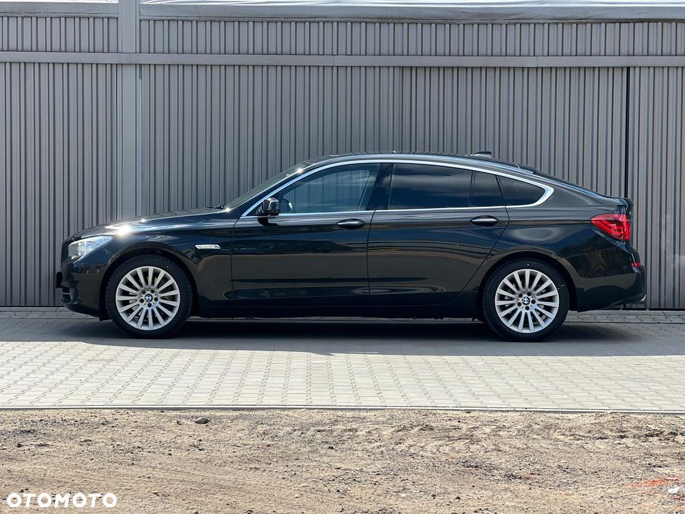 BMW 5GT 535i xDrive - 26