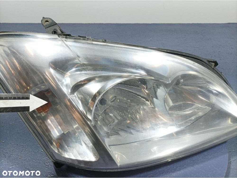 TOYOTA COROLLA E12 HB REFLEKTOR LAMPA PRZÓD PRAWY EU 81130-02150 - 3