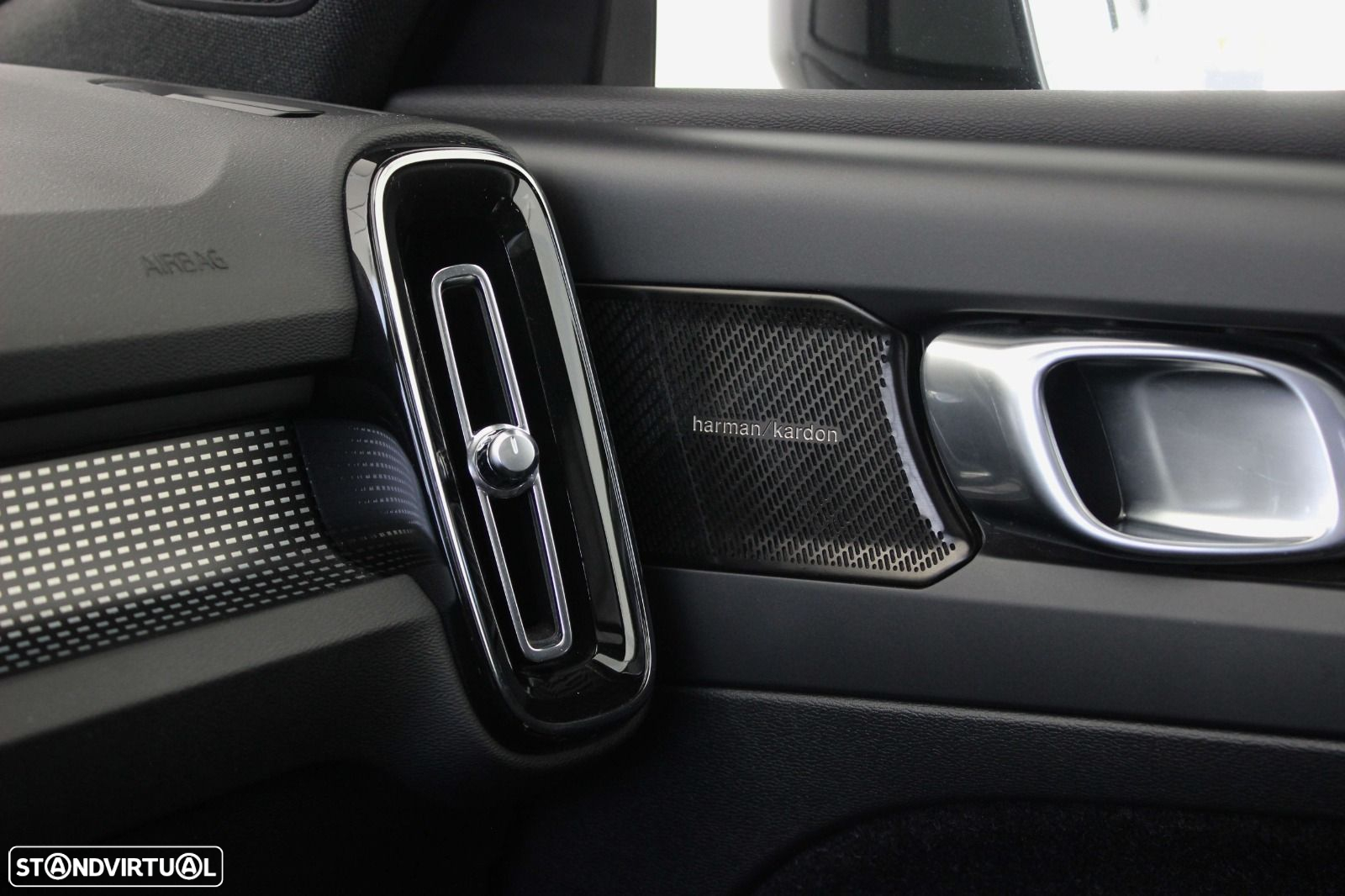 Volvo XC 40 1.5 T5 PHEV R-Design - 28