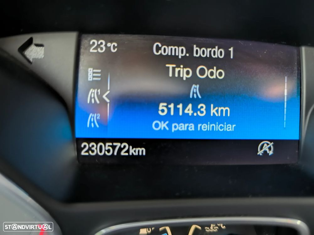 Ford Focus 1.5 TDCi Titanium - 8