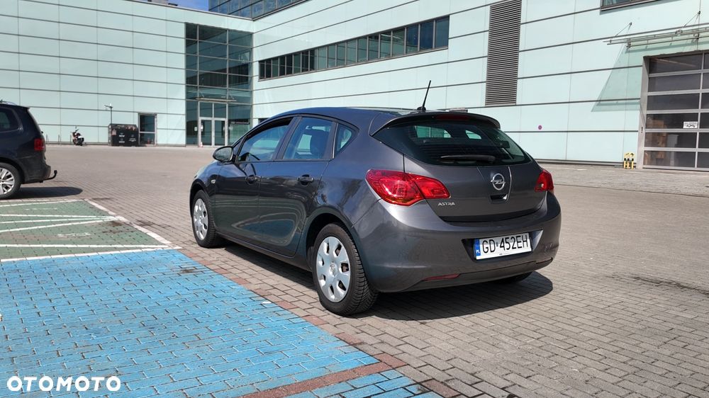 Opel Astra 1.6 Active - 6