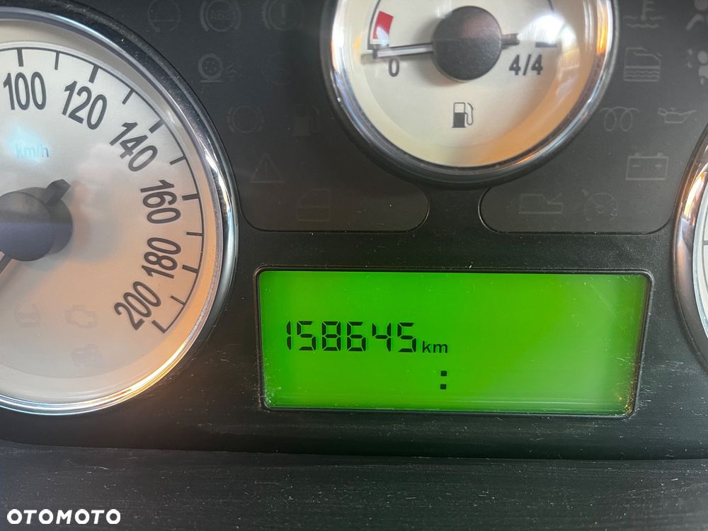 Lancia Ypsilon - 15