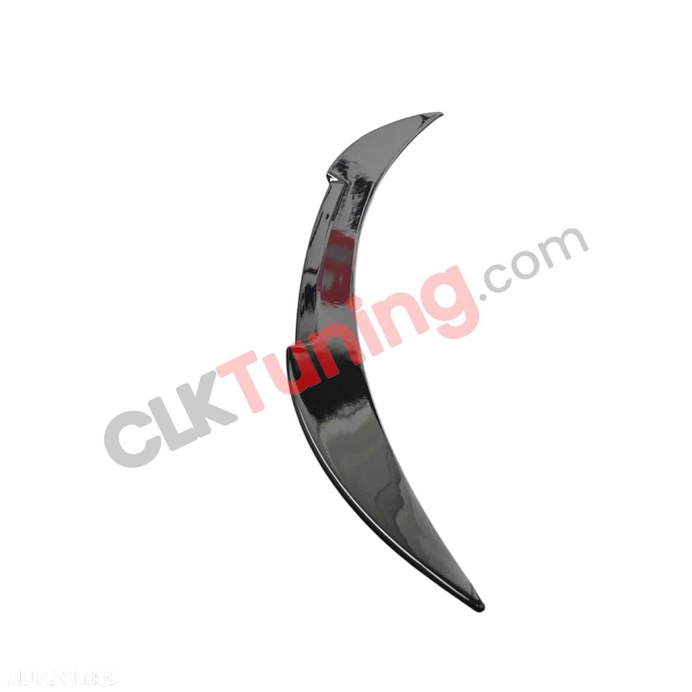 Eleron pentru portbagaj Renault Megane 4 - 2