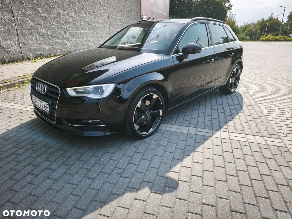 Audi A3 Sportback 2.0 TDI (clean diesel) quattro S tronic Ambiente - 5