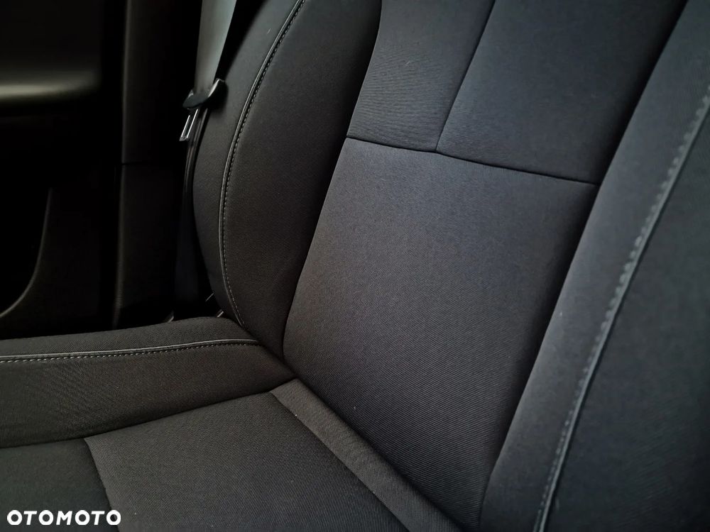 Volvo XC 40 T3 Momentum - 18