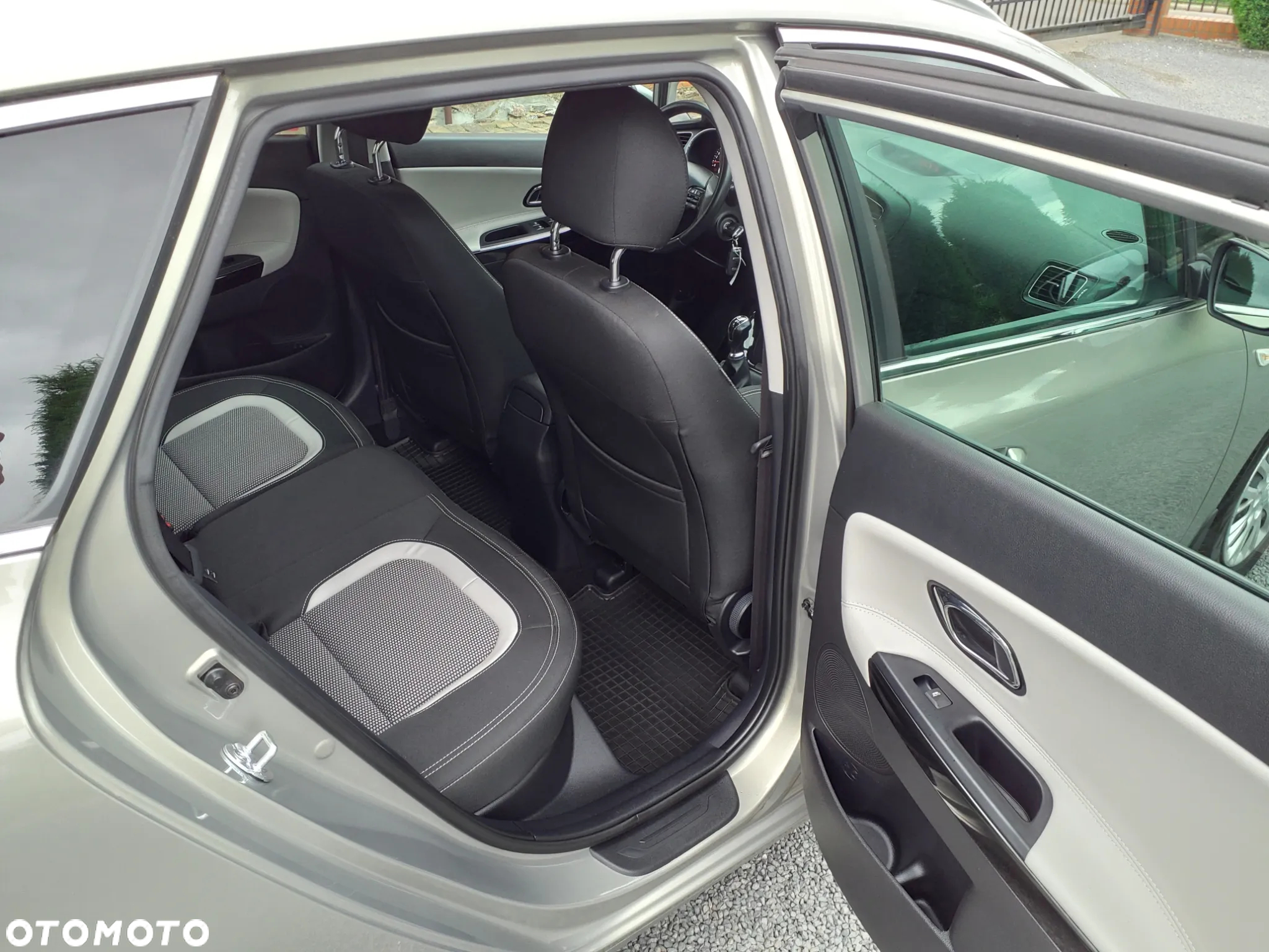 Kia Ceed Cee'd 1.6 GDI Business Line - 15