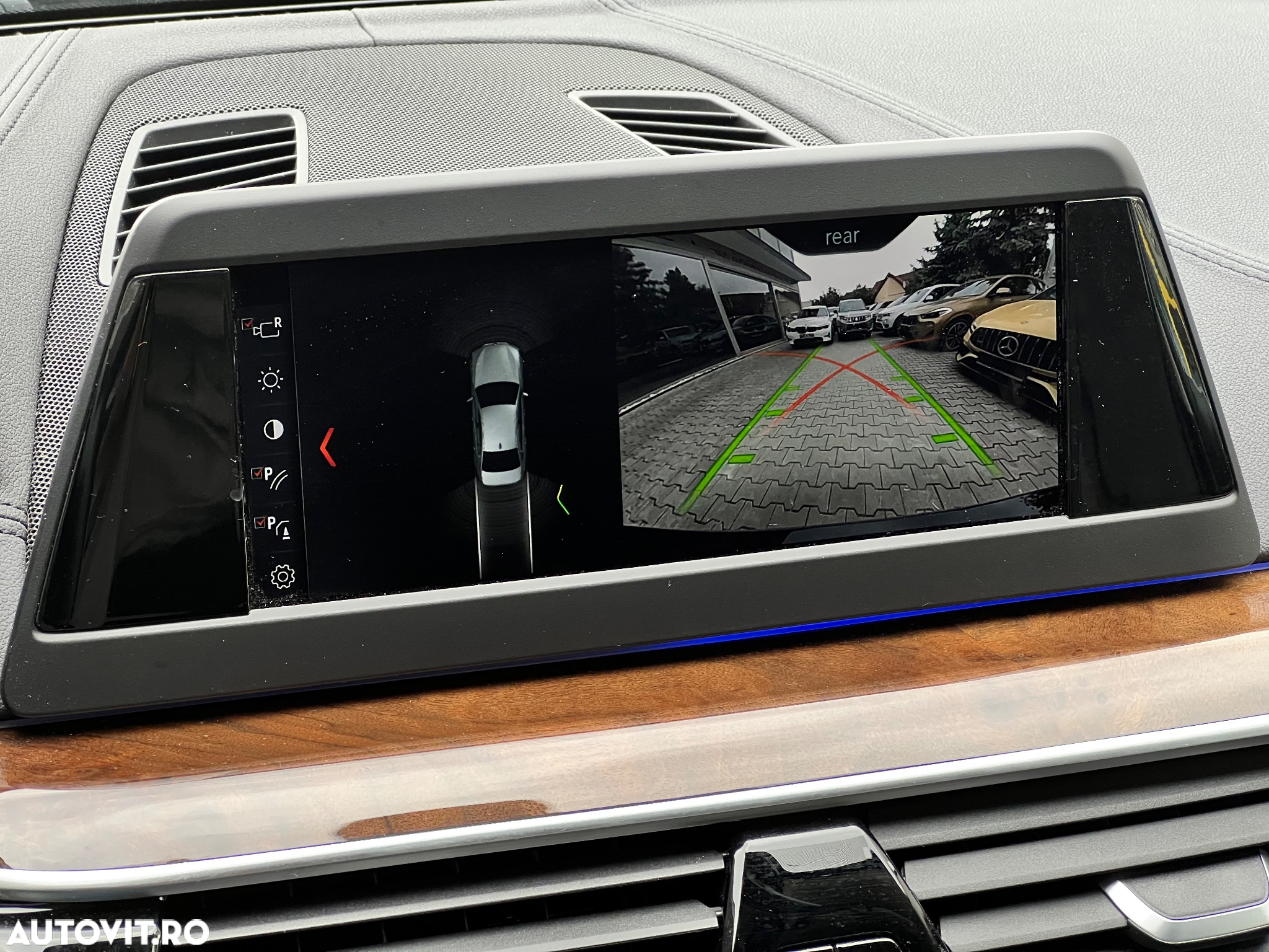 BMW Seria 5 520d xDrive AT - 26