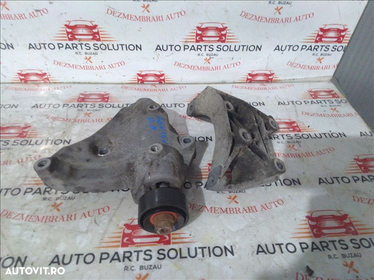 suport alternator 1.2b renault clio an fabr. 2010 - 1