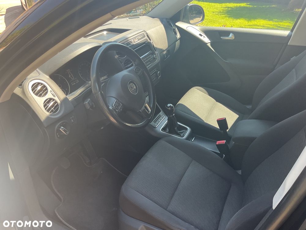 Volkswagen Tiguan 2.0 TDI BlueMot Trend&Fun - 9