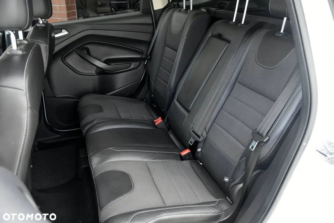 Ford Kuga 2.0 TDCi 2x4 SYNC - 25