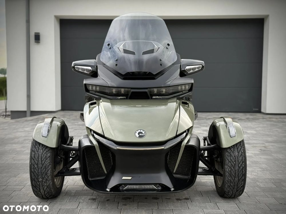 Can-Am Spyder - 3