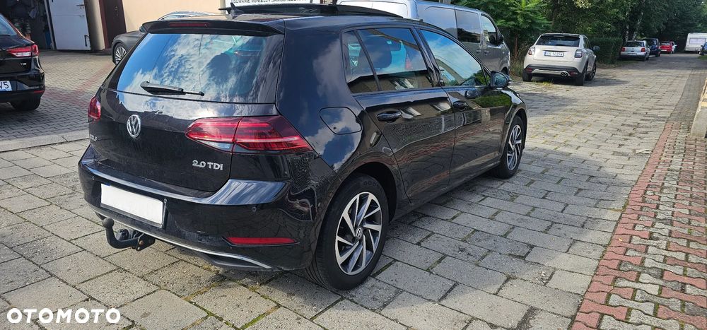 Volkswagen Golf - 5