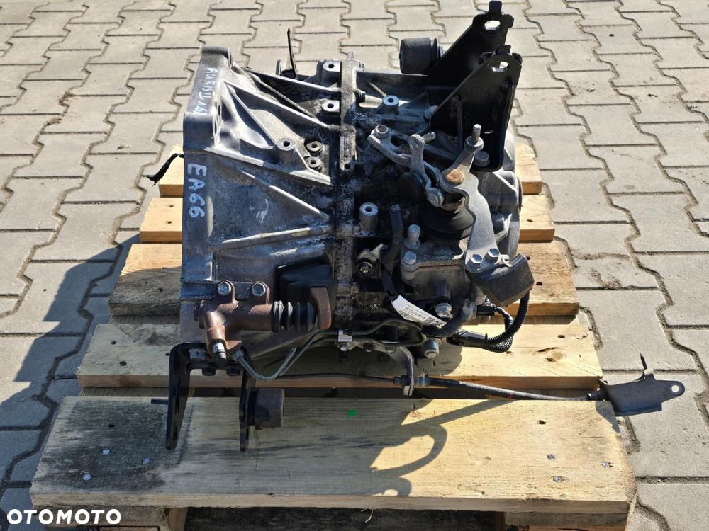 TOYOTA AURIS II E18 LIFT SKRZYNIA BIEGÓW 1.6D4D EA66 6 BIEGÓW - 6